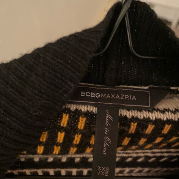 BCBG TRIBAL WATERFALL SWEATER - Picture 3 of 3